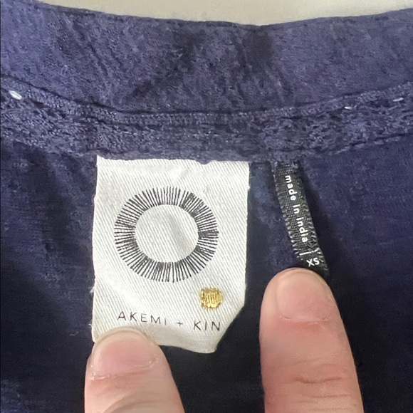 Anthropologie Akemi + Kim Cold Shoulder Swing Top Blue Size XS - Picture 6 of 8